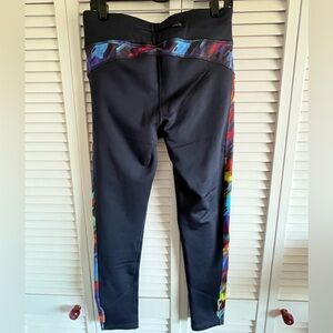 Athleta Fleece Lined Woman’s Leggings Size Large